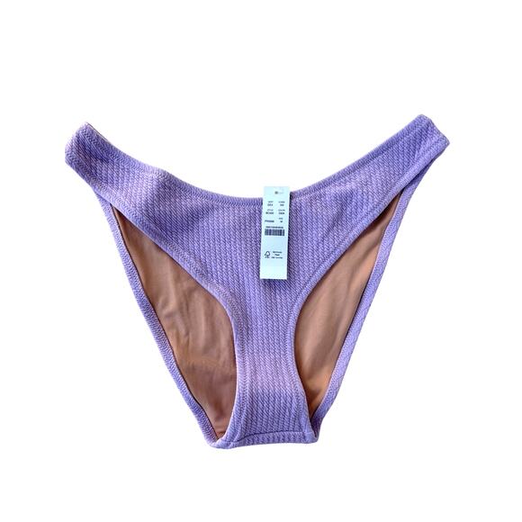 NWT J.Crew Textured Curved-Waist Cheeky Bikini Bottom, Lavender, Sz M‎ - Picture 1 of 4